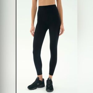 Splits59 AIRWEIGHT HIGH WAIST 7/8 POCKET LEGGING Black size Small